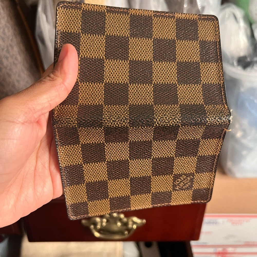 LV ID Holder Ebene